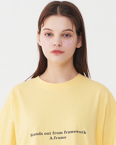 STAND OUT SLIT T-SHIRT (YELLOW)